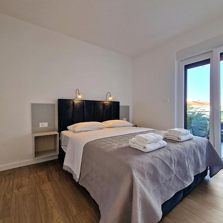 Apartments Okit Vodice Exterior photo